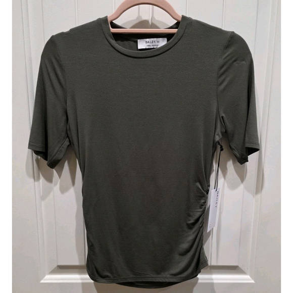 Bailey 44 Alejandra Shirt Size XS NWT $118 Gathered Side - Picture 1 of 8